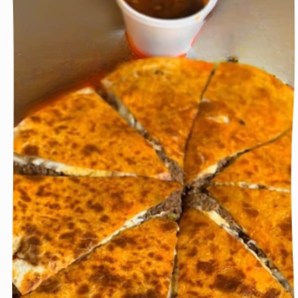 Pizza Birria.